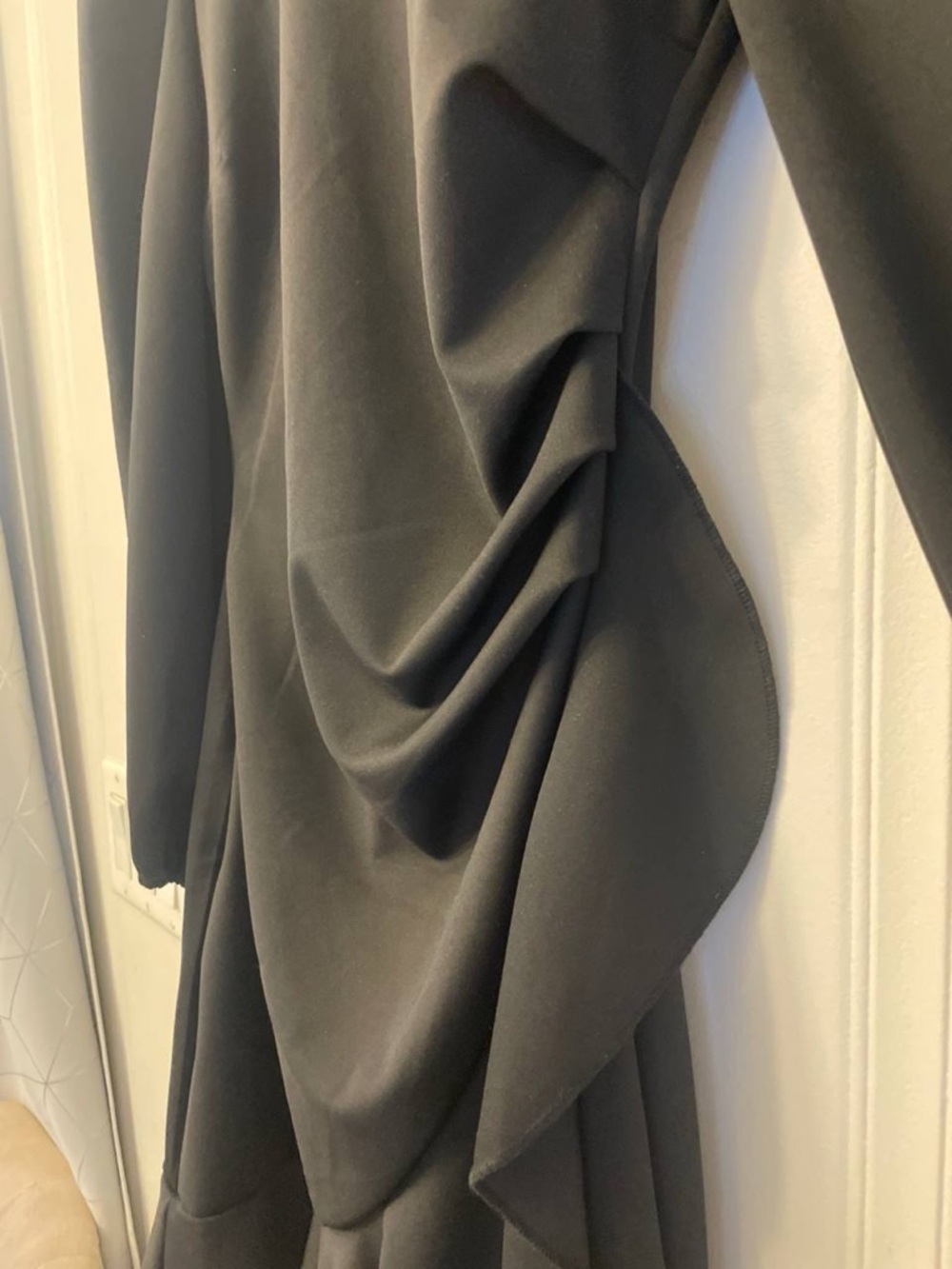 Black Long Puff Sleeve Bodycon Mini Dress - Picture 5 of 9